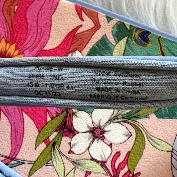 Olukai Puawe Women's Flip Flops Cloud Blue/Flower - Picture 4 of 5